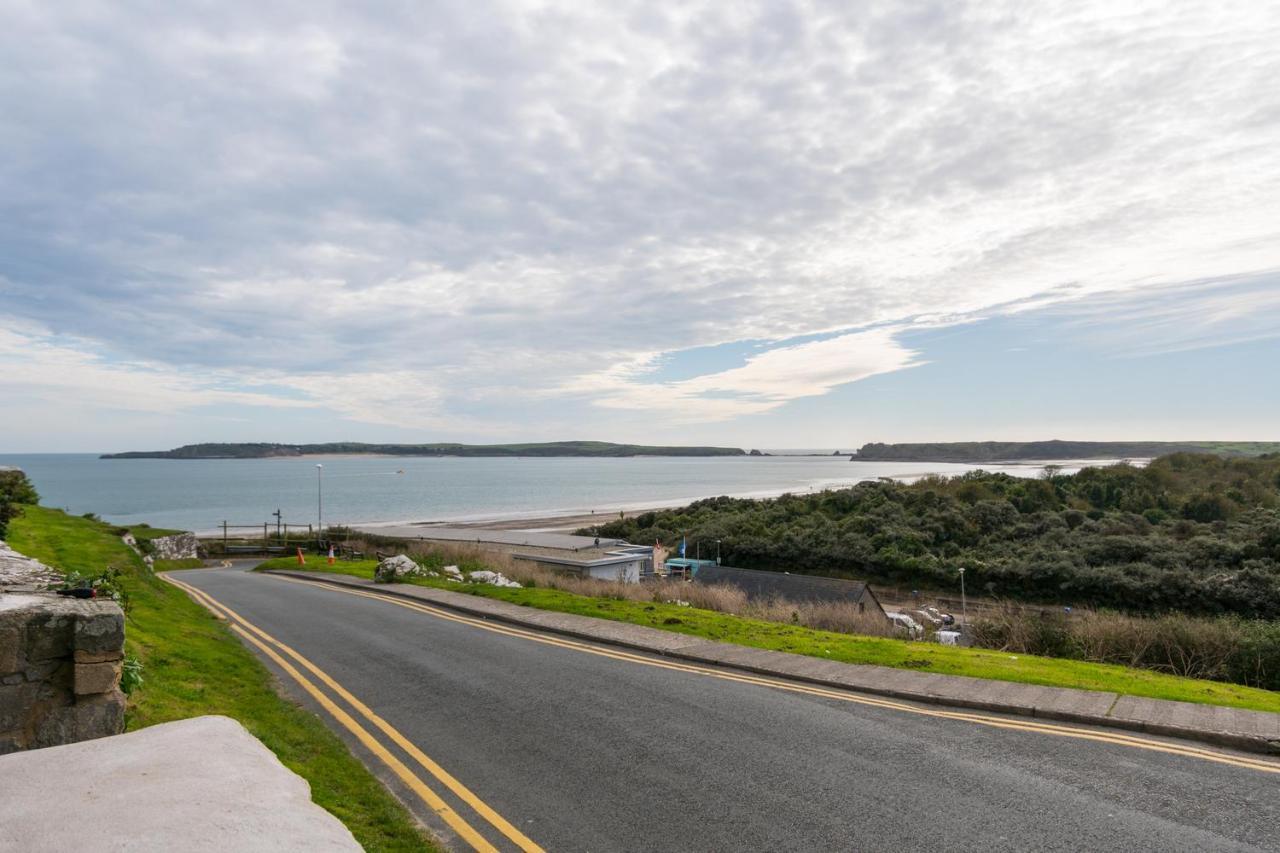 Apartment 3 Waterstone House - Sea Front Apartment, Hot Tub Tenby Dış mekan fotoğraf